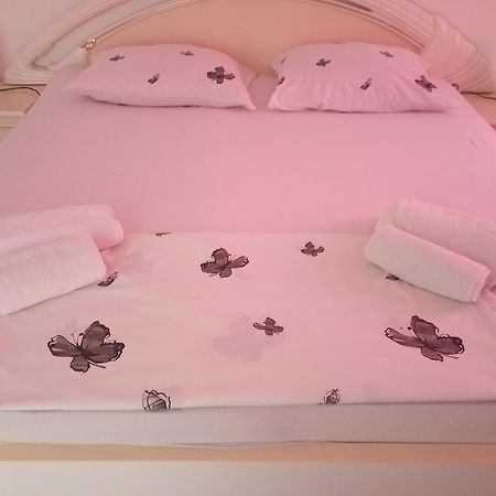 Apartman Dino Apartment Сараево Екстериор снимка